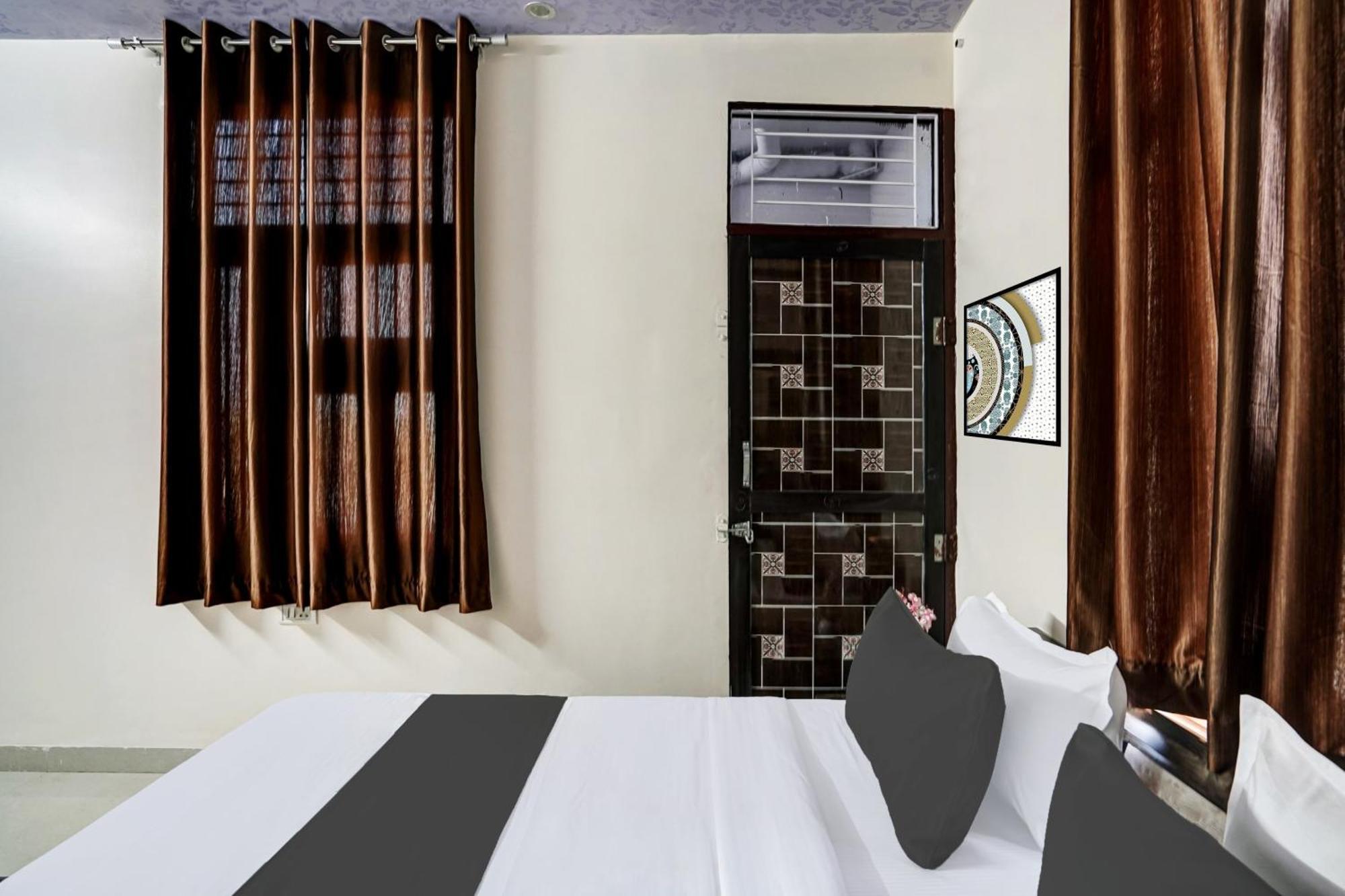 Hotel O Rudra Palace ジャイプール エクステリア 写真